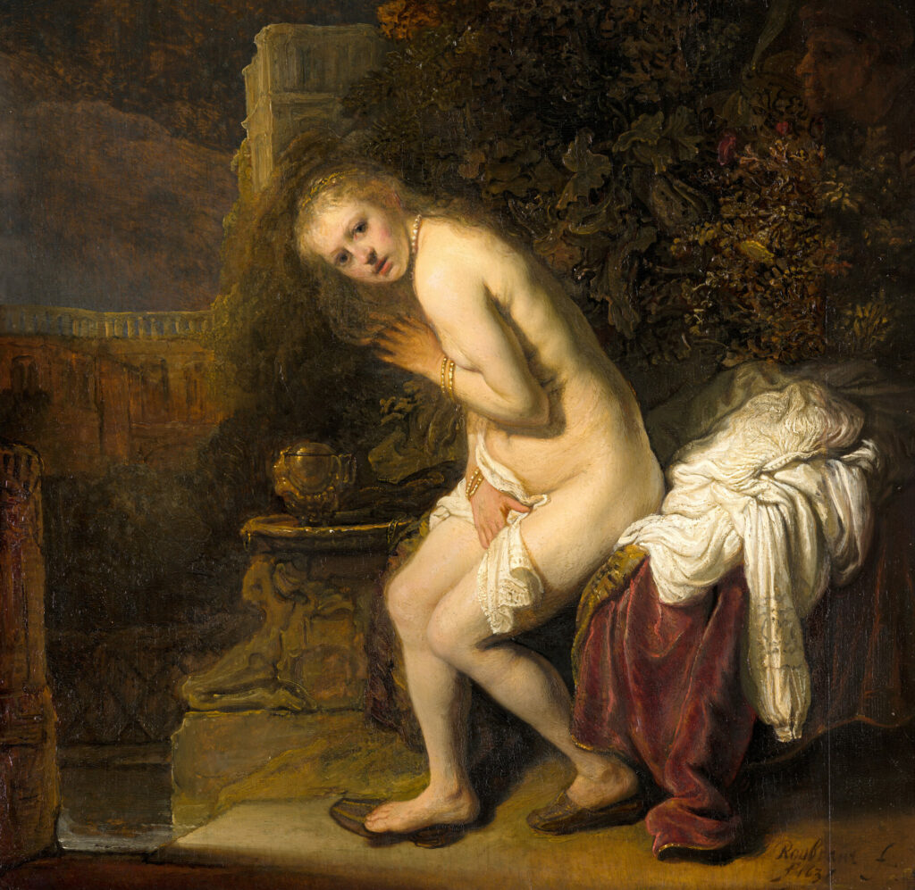 Schilderij van Rembrandt. Suzanne zittend naakt beschermend over haar lichaam op een bankje.